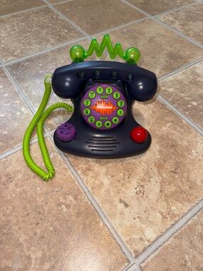 VTG Nickelodeon single line talk blaster corded home phone telephone